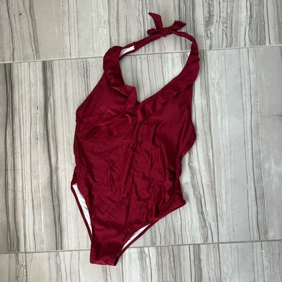 NWT CUPSHE Women Halter One Piece Swimsuit Sexy Ruffle Backless Bathing Suit - Picture 1 of 2